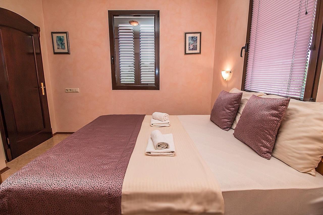 רוביני Villa Rose מראה חיצוני תמונה