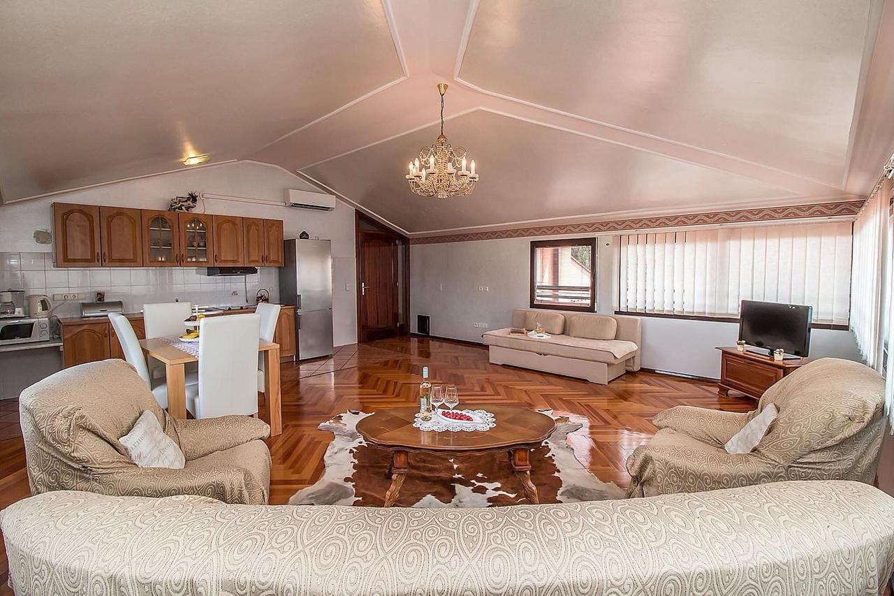 רוביני Villa Rose מראה חיצוני תמונה