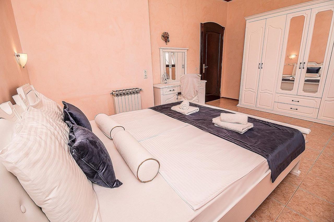 רוביני Villa Rose מראה חיצוני תמונה